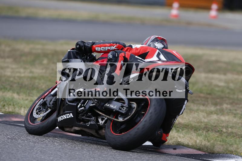 Archiv-2025/32 07.07.2025 Plüss Moto Sport ADR/Freies Fahren/44